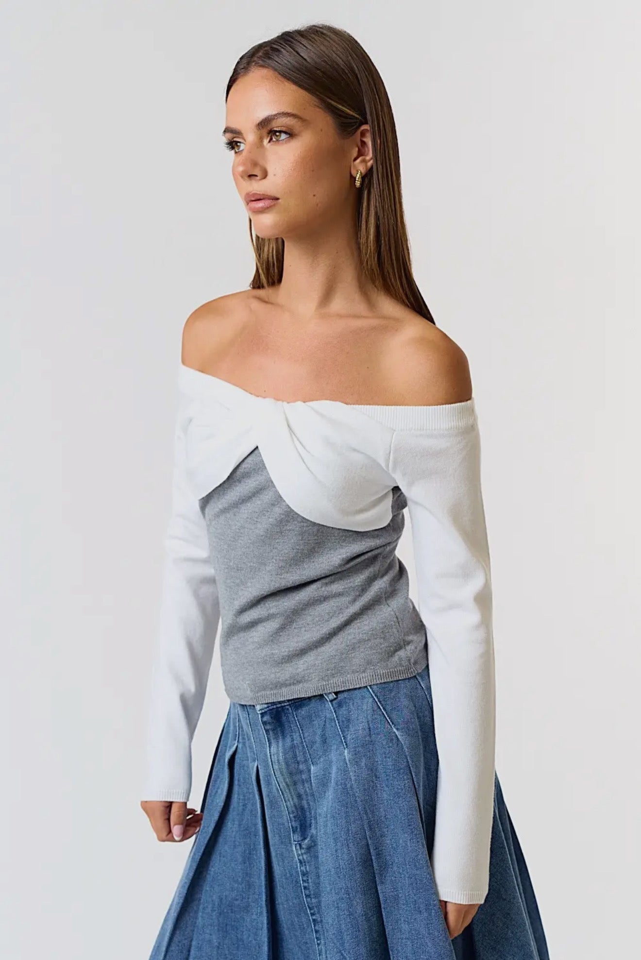 Twisted Front Contrast Off Shoulder Sweater Top