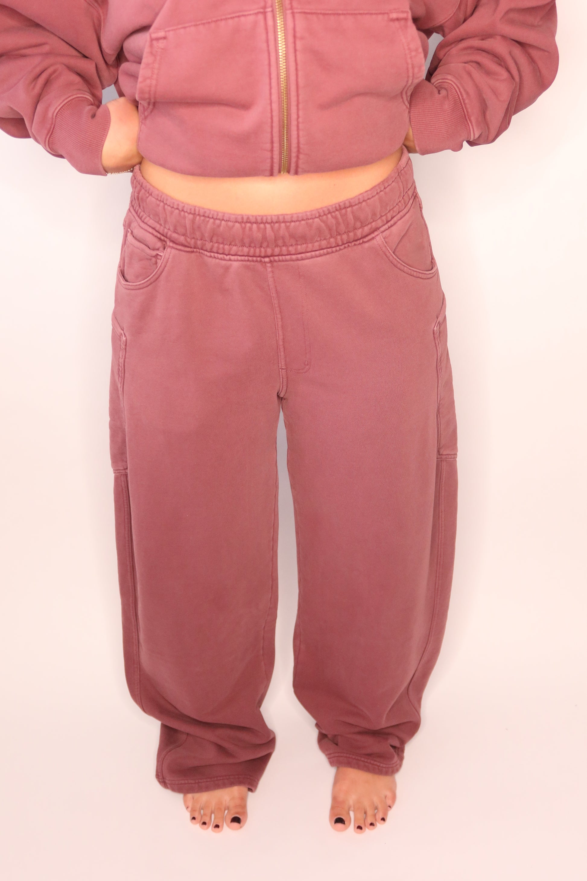 The Ryan Barrel Sweatpants - Fig