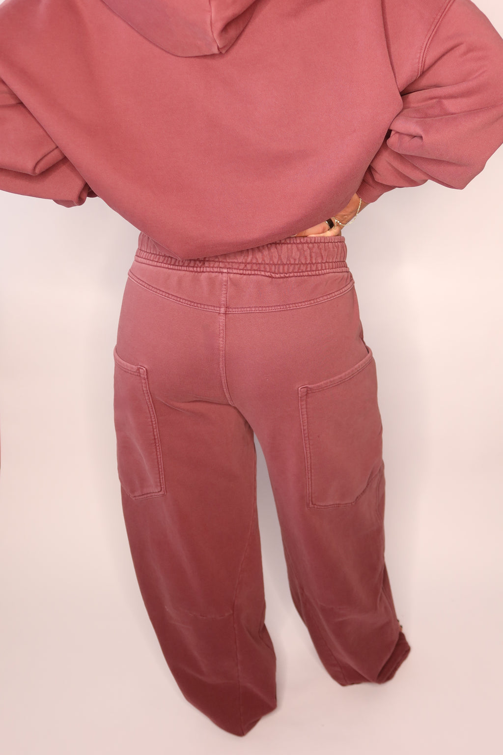 The Ryan Barrel Sweatpants - Fig