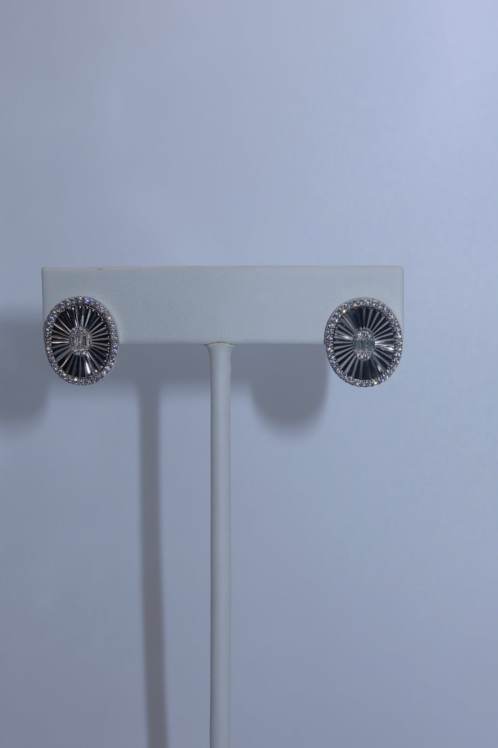 Silver Center Burst Studs